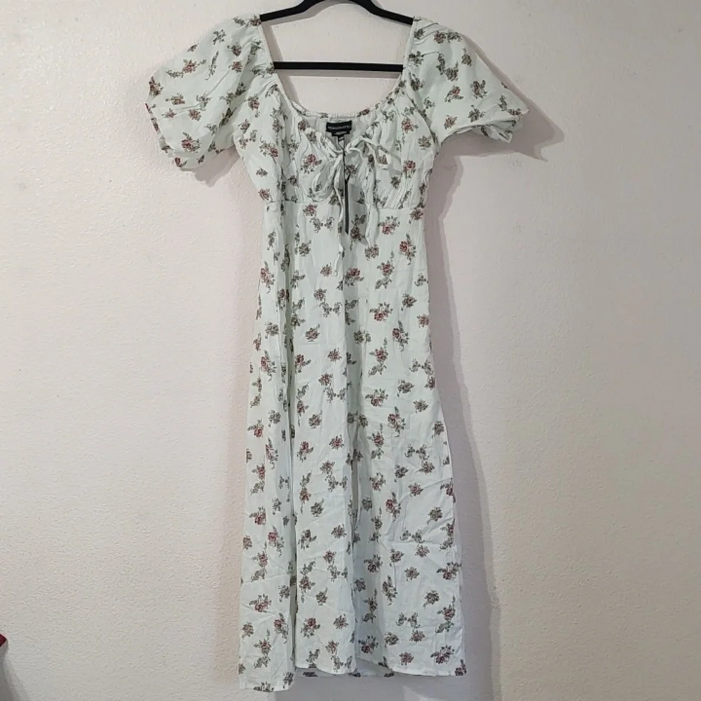 Asos Wednesday's Girl Midi Milkmaid Tea White Floral Dress Size XXS